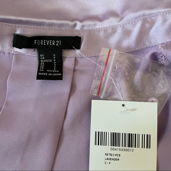 Lavender satin set NWT - Picture 4 of 4